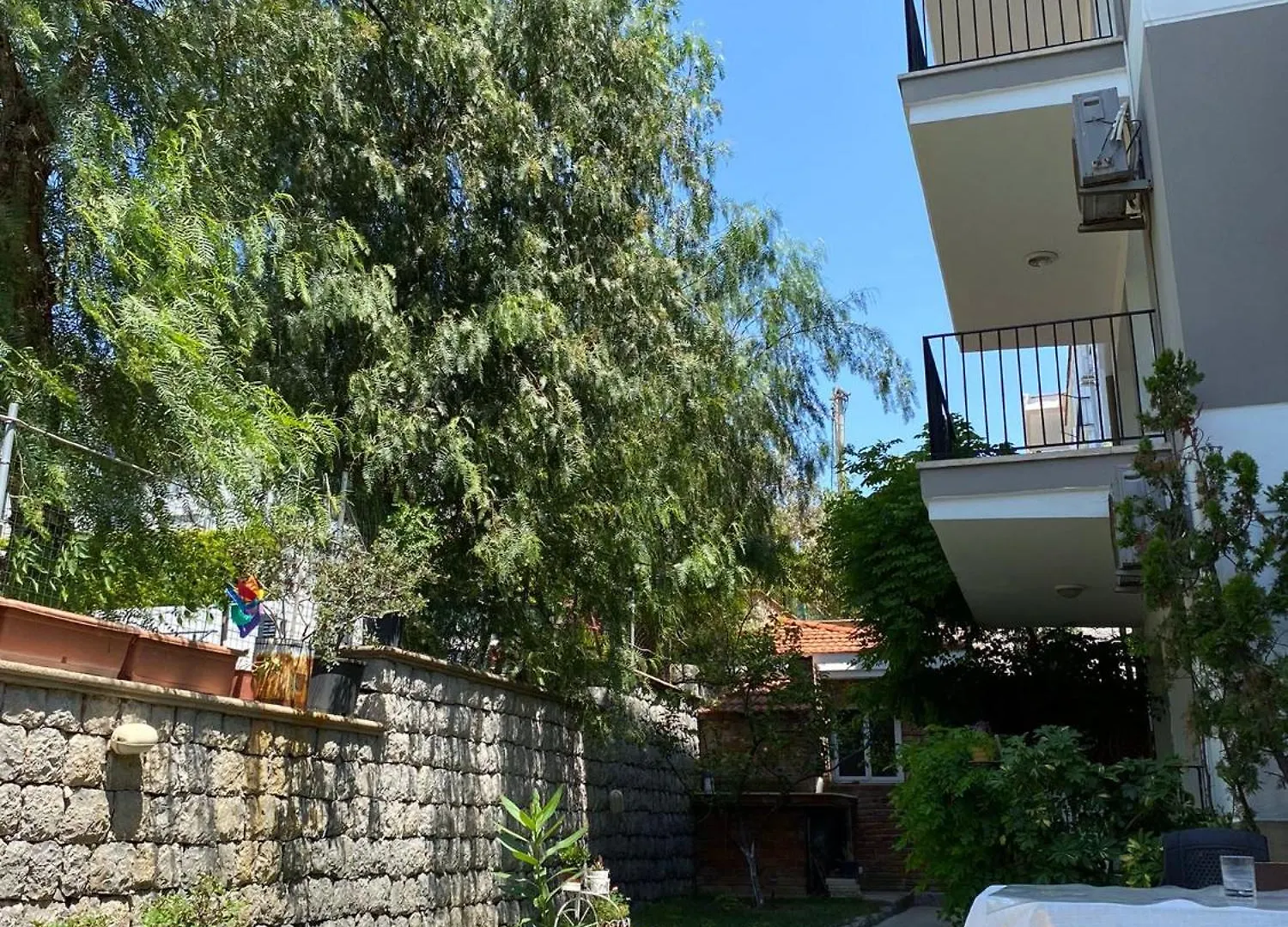 Fora Apart Otel Çeşme