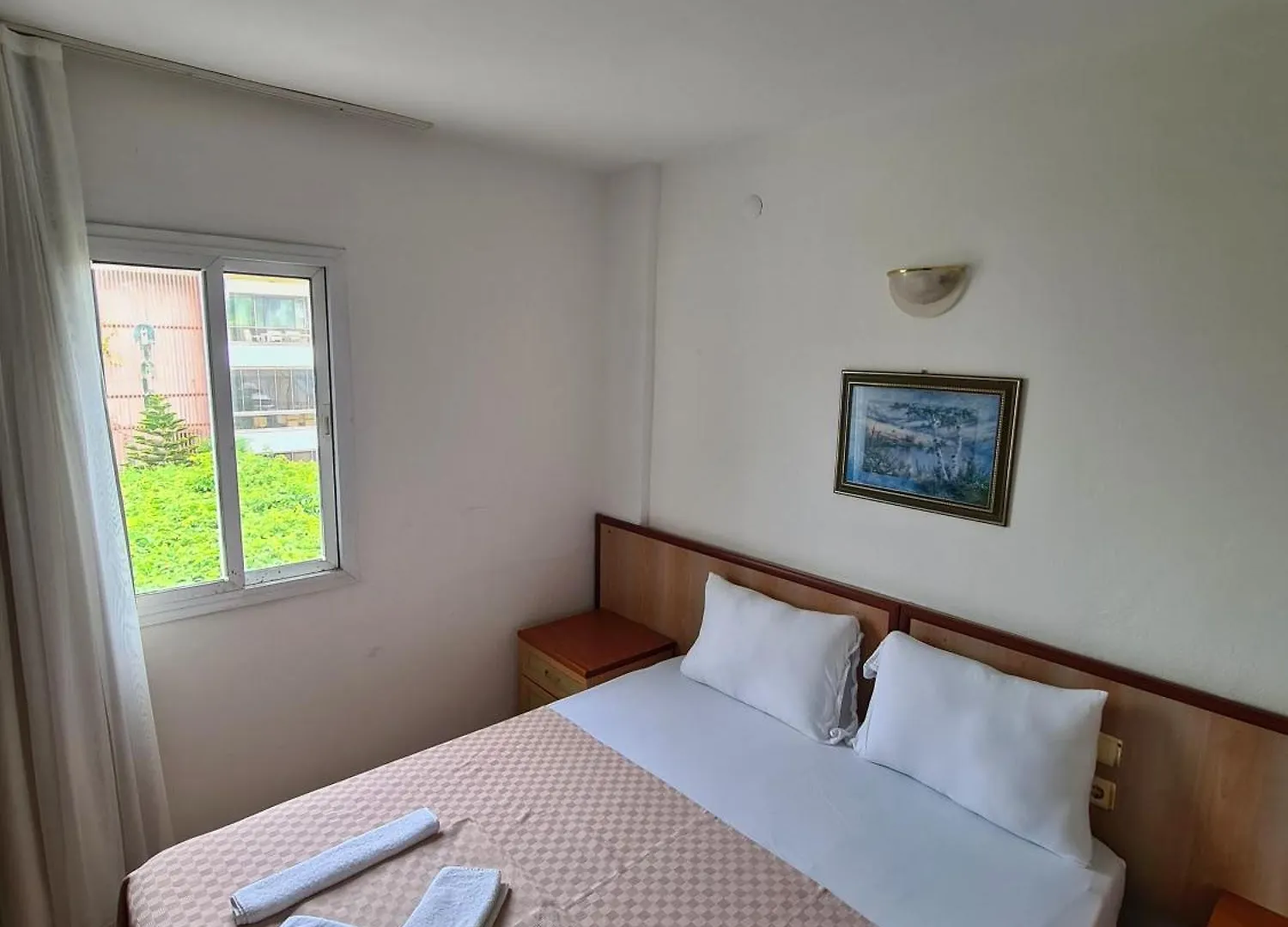 Fora Apart Otel Çeşme