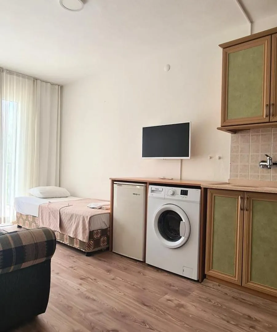 Fora Apart Otel Çeşme