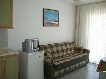 Fora Apart Otel Çeşme